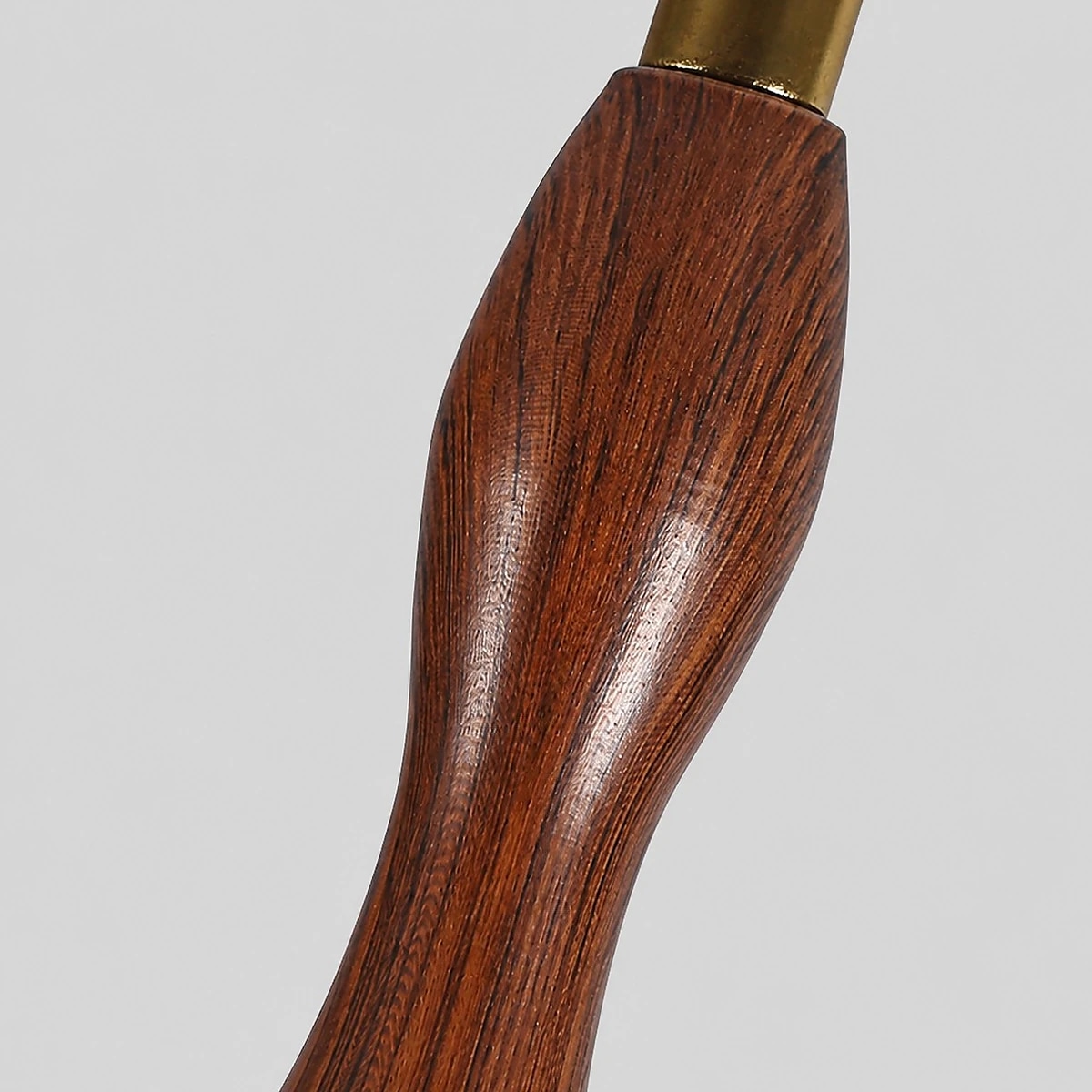 08 walnut wood handle detail