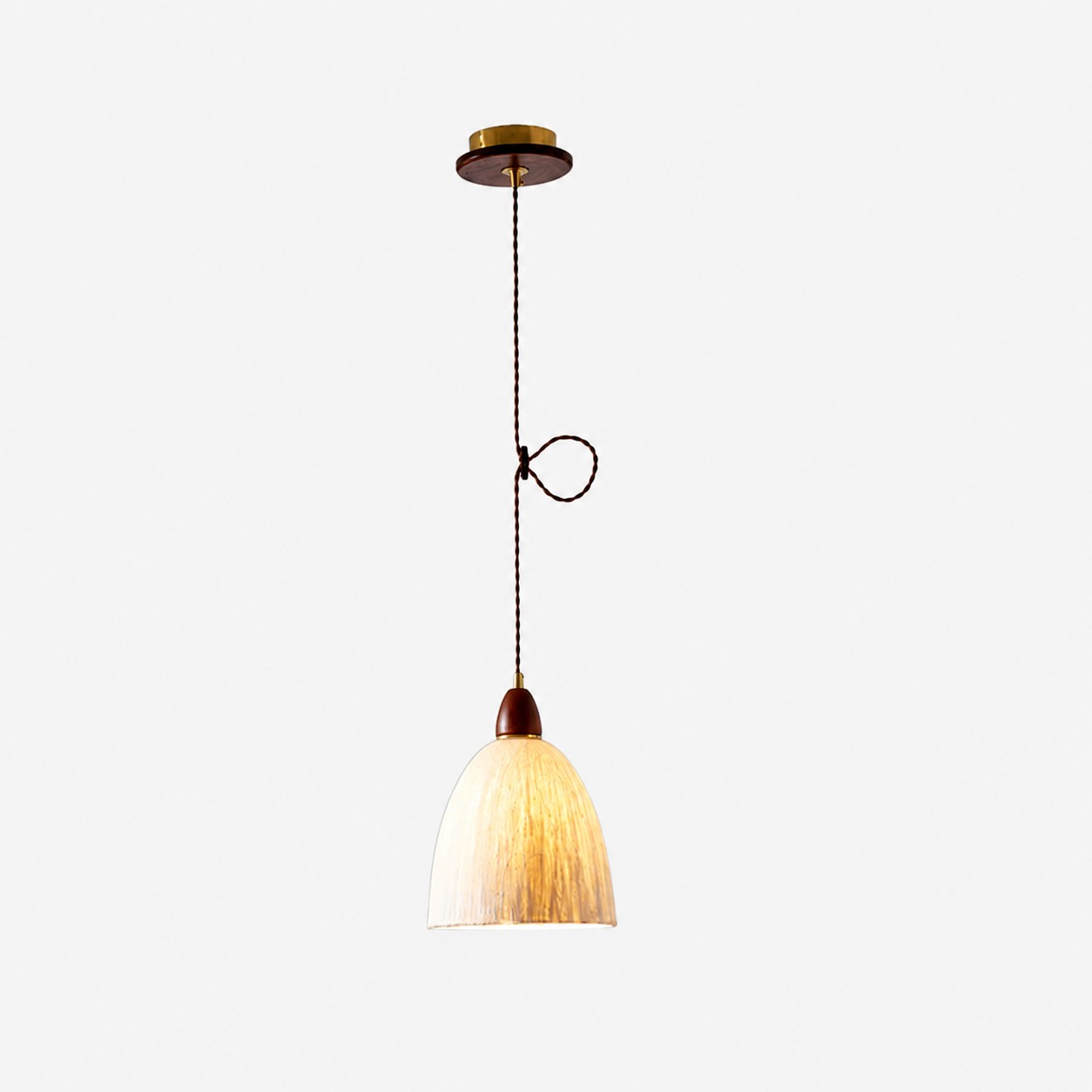 Anda / D single pendant; Small and Large share one SKU image.