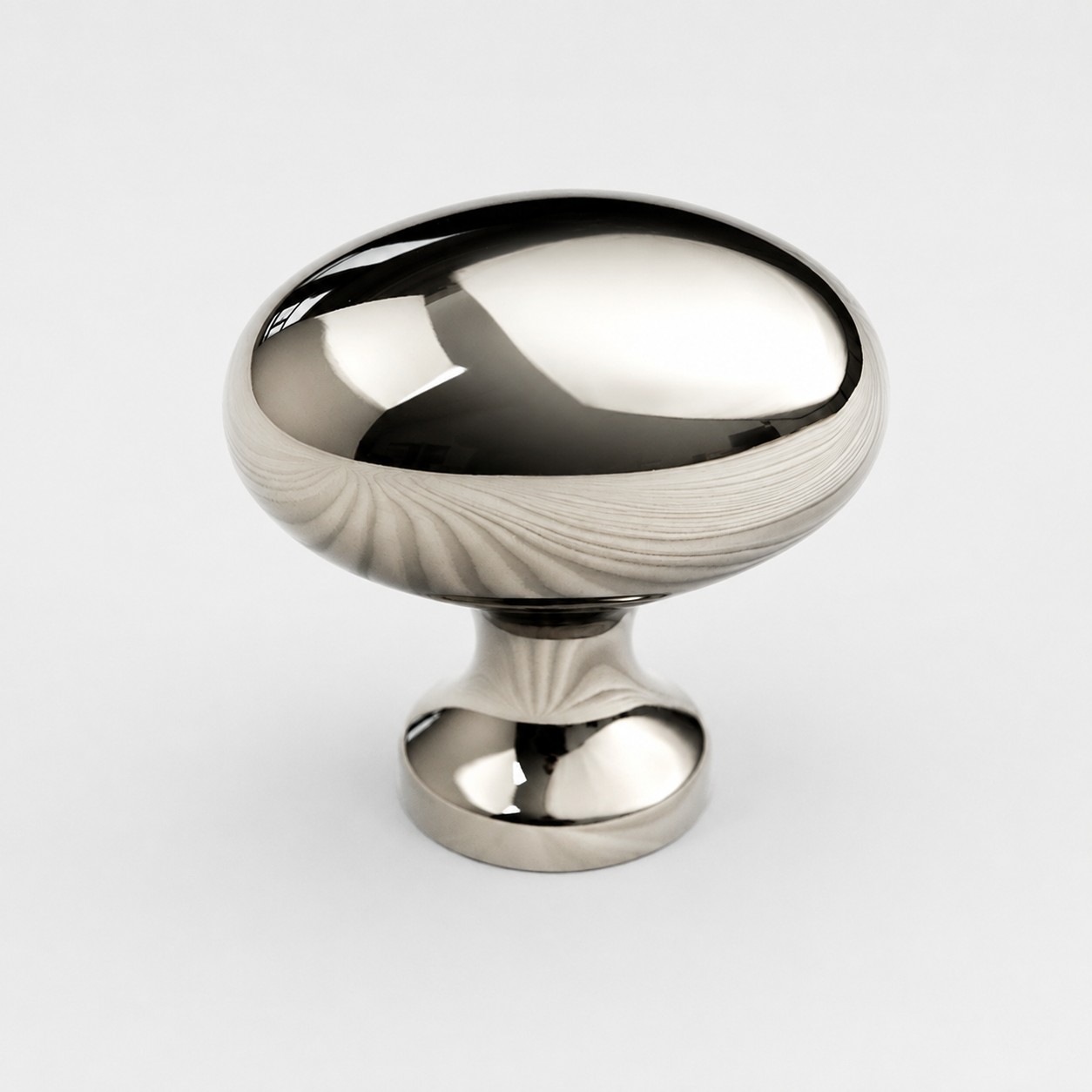 Large nickel silver pigeon egg cabinet knob