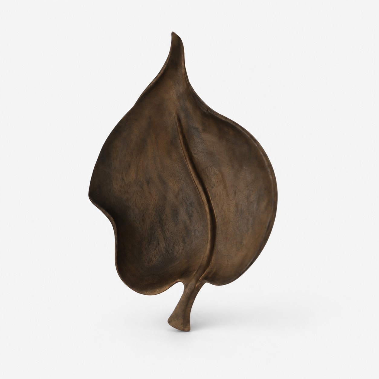 Small sculptural wooden leaf wall decor, 44 by 31 by 6 centimeters