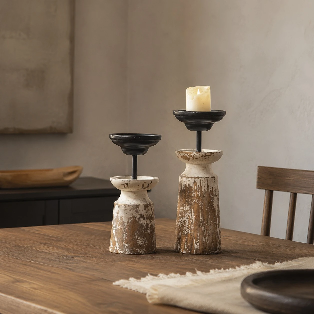 Dining table scene