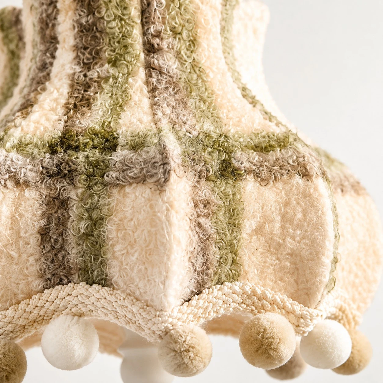 Vintage Check Wool Pom Table Lamp